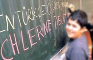 ‘Eğer önlem alınmazsa Türkçe dersi tarihe karışacak’