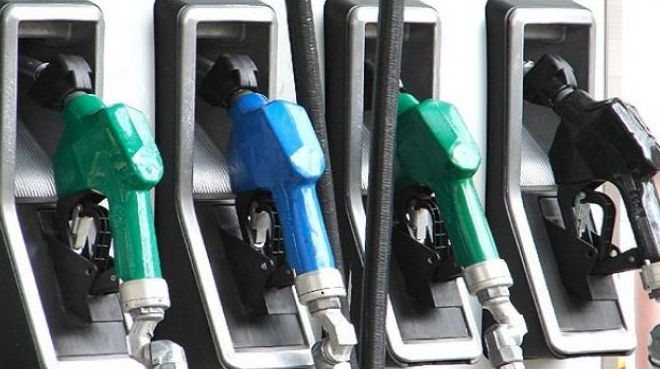 Petrol düştü, benzine indirim gelecek mi?