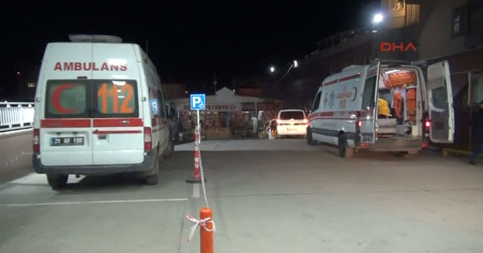 Öğrenci servisi TIR'la çarpıştı: 5 ölü, 10 yaralı