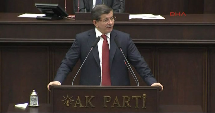 Davutoğlu'ndan Rusya'ya sert eleştiri!