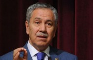 Bülent Arınç yeniden sahneye çıkıyor