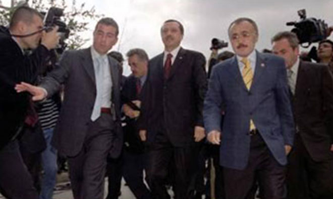 O Hakim Erdoğan’ı Nasıl İpten Aldı?