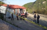 Baba ile oğlu öldürüldü
