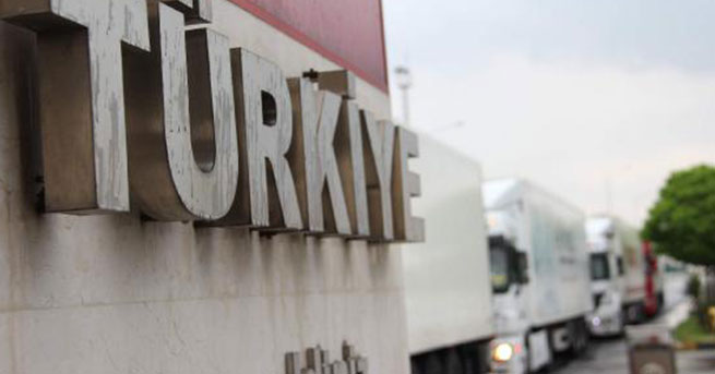 12 kilometre TIR kuyruğu