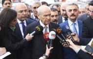 Bahçeli Mahkemenin kurultay kararını değerlendirdiKaynak: Bahçeli Mahkemenin kurultay kararını değerlendirdi
