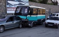 Zincirleme trafik kazası: 11 yaralı