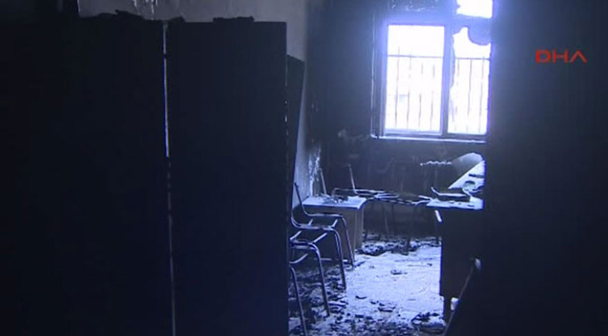 Teröristler 2 Okul 1 diyaliz merkezi yaktılar