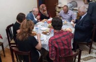 Kılıçdaroğlu ve eşinden komşularına sürpriz ziyaret