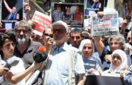 Tutuklanan gazetecilere destek eylemi