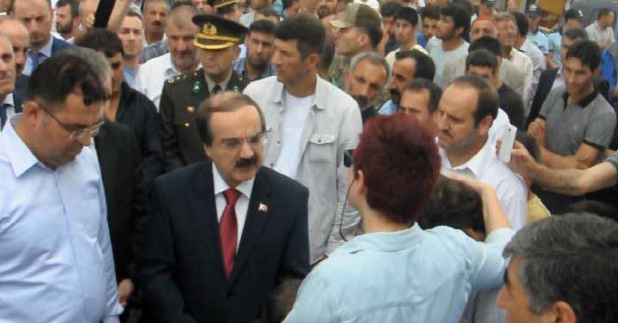 Sahte şehit eşi Vali'yi dolandırmaya çalıştı