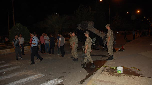 Otomobil ile zırhlı araç çarpıştı: 1 şehit, 2 ağır yaralı