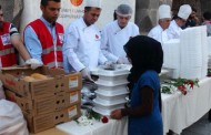 Cumhurbaşkanlığı aşçıları Cizre'de yemek dağıttı