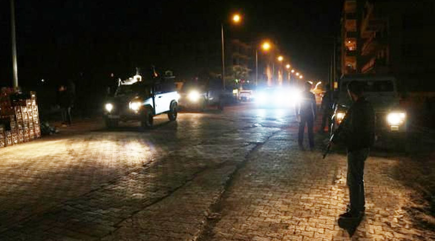 Doğubayazıt’ta polis lojmanlarına saldırı