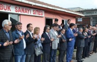 Cumayanı Sanayi Sitesi Esnafları Dua Geleneğini Sürdürüyor