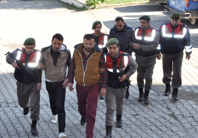 Karabük'te Sahte Altın ve Uyuşturucuyla Yakalanan 5 Kişi Tutuklandı