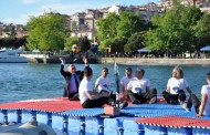 Engelliler Denizin Ortasında Voleybol Maçı Yaptı