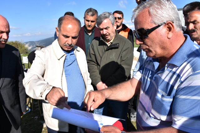 Vali Aktaş, Kayak Tesisindeki Çalışmaları Yerinde İnceledi